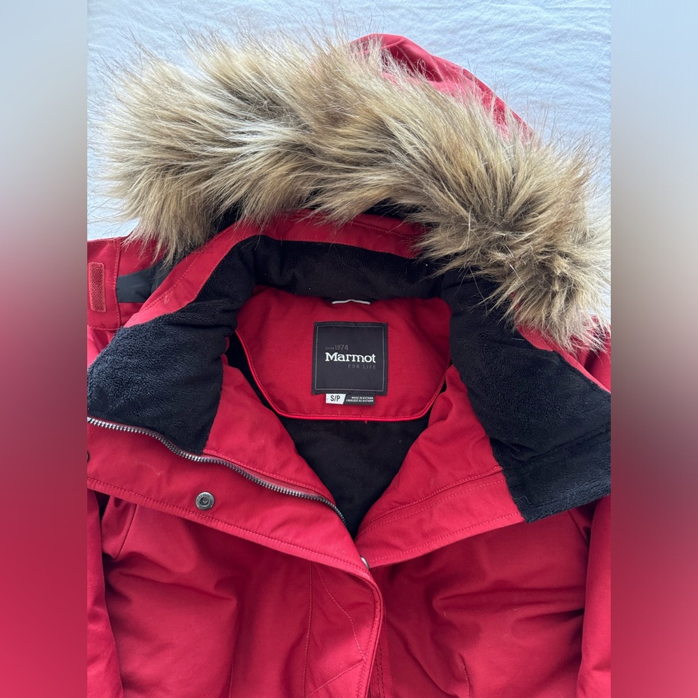 Marmot 700 fill down coat